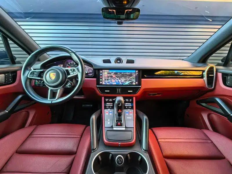 Cayenne E-Hybrid 2021 Cayenne E-Hybrid 2.0T — миниатюра 15