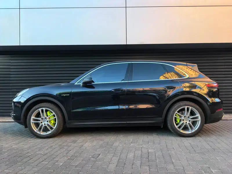 Cayenne E-Hybrid 2021 Cayenne E-Hybrid 2.0T — миниатюра 3