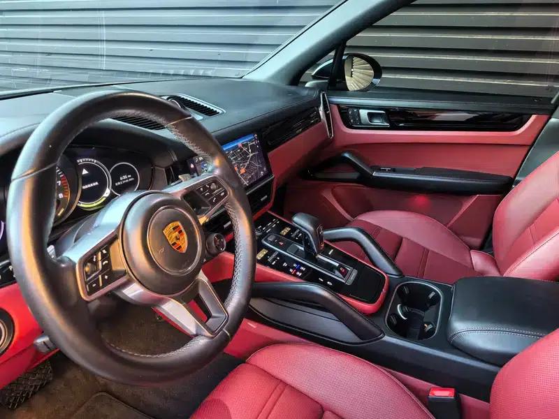 Cayenne E-Hybrid 2021 Cayenne E-Hybrid 2.0T — миниатюра 22