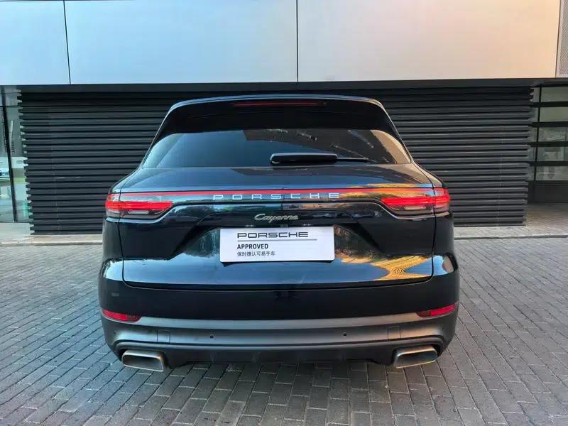 Cayenne E-Hybrid 2021 Cayenne E-Hybrid 2.0T — миниатюра 4