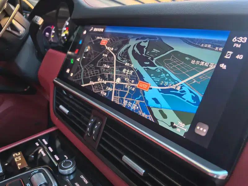 Cayenne E-Hybrid 2021 Cayenne E-Hybrid 2.0T — миниатюра 8