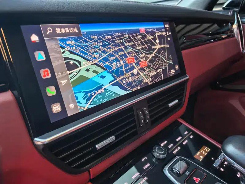 Cayenne E-Hybrid 2021 Cayenne E-Hybrid 2.0T — миниатюра 10