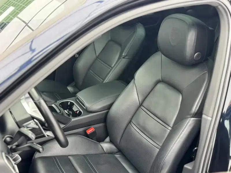 Cayenne E-Hybrid 2021 Cayenne E-Hybrid 2.0T — миниатюра 22