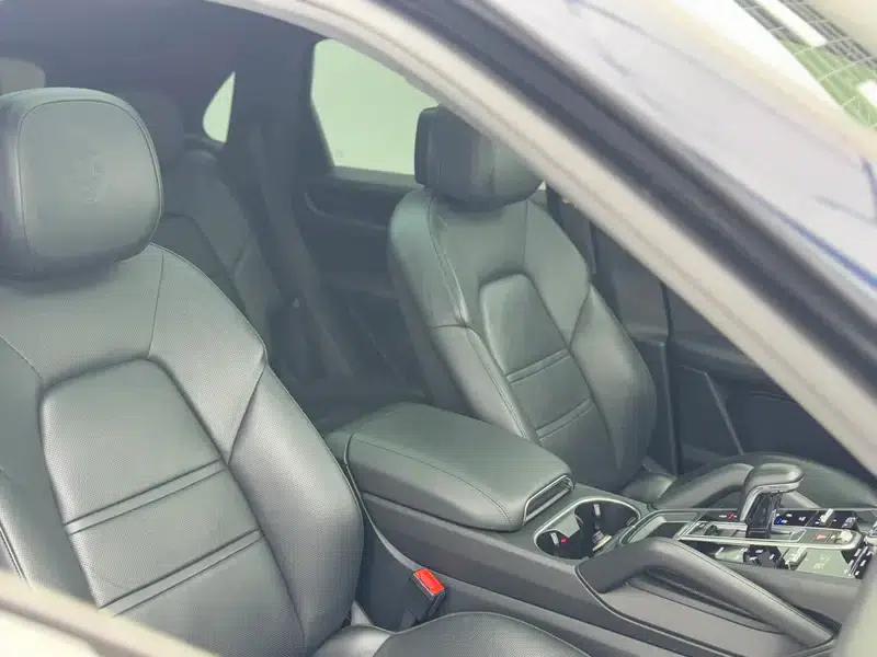 Cayenne E-Hybrid 2021 Cayenne E-Hybrid 2.0T — миниатюра 23