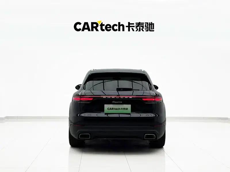 Cayenne E-Hybrid 2021 Cayenne E-Hybrid 2.0T — миниатюра 4