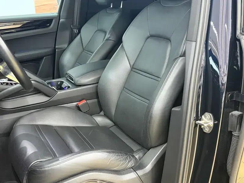 Cayenne E-Hybrid 2019 Cayenne E-Hybrid 2.0T — миниатюра 14