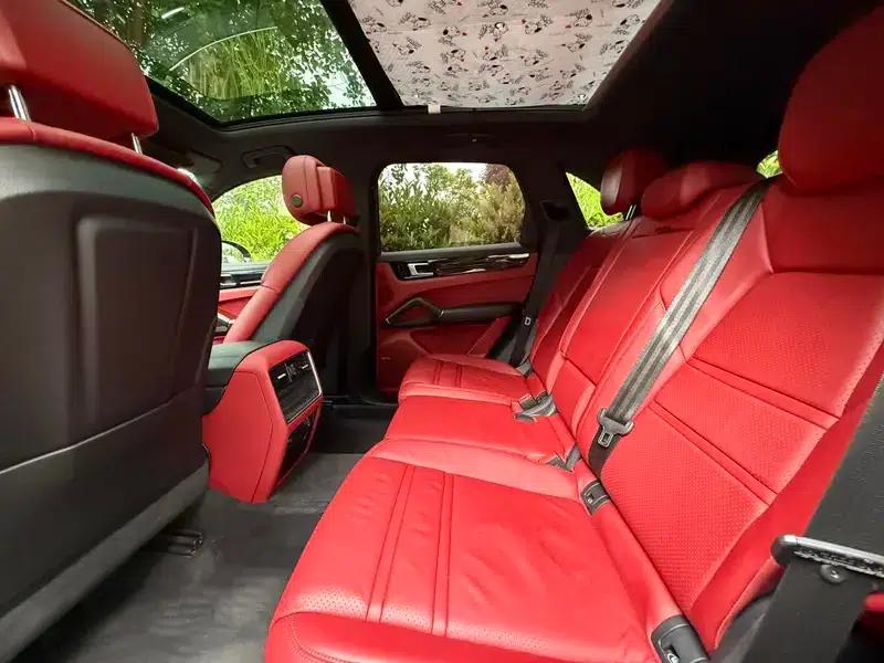 Cayenne E-Hybrid 2019 Cayenne E-Hybrid 2.0T — миниатюра 8