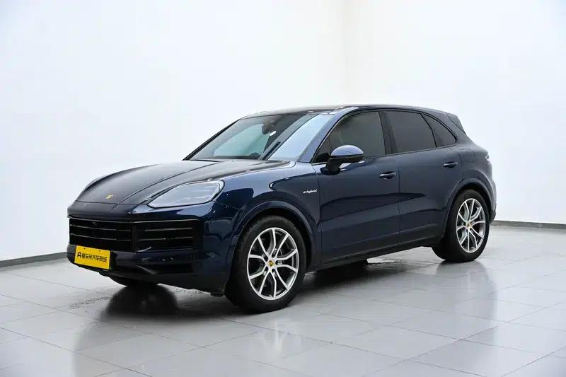 Cayenne E-Hybrid 2024 Cayenne E-Hybrid 2.0T — миниатюра 1