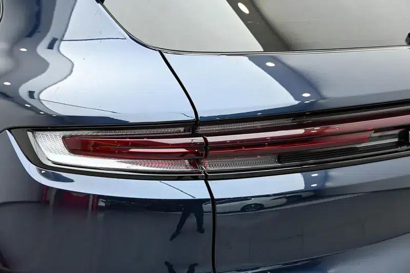 Cayenne E-Hybrid 2024 Cayenne E-Hybrid 2.0T — миниатюра 13