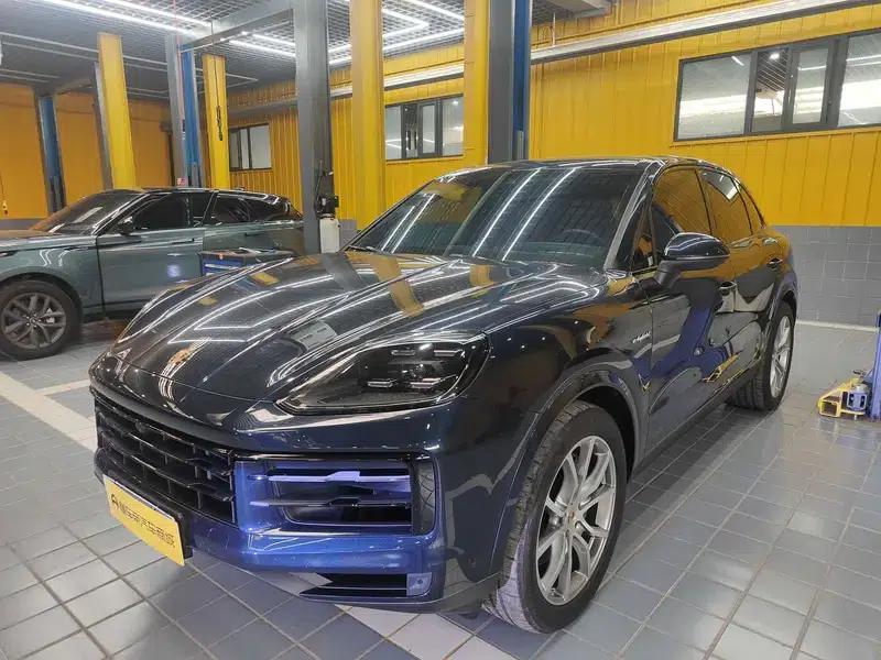 Cayenne E-Hybrid 2024 Cayenne E-Hybrid 2.0T — миниатюра 21