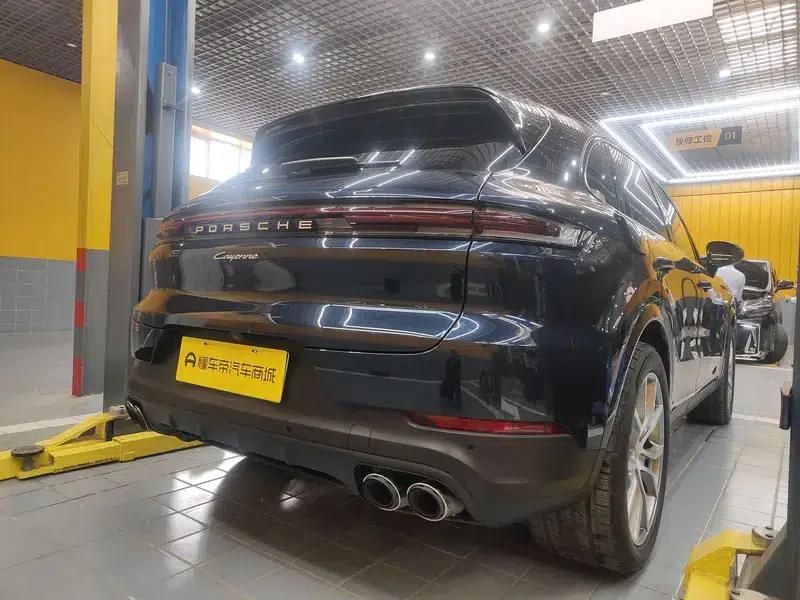Cayenne E-Hybrid 2024 Cayenne E-Hybrid 2.0T — миниатюра 25
