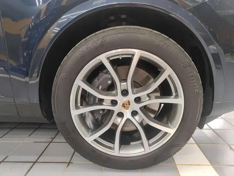 Cayenne E-Hybrid 2024 Cayenne E-Hybrid 2.0T — миниатюра 33