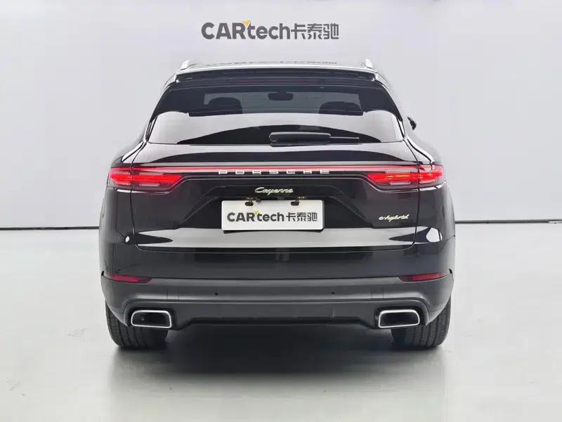 Cayenne E-Hybrid 2019 Cayenne E-Hybrid 2.0T — миниатюра 4