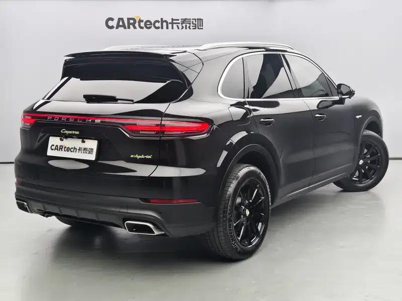 Cayenne E-Hybrid 2019 Cayenne E-Hybrid 2.0T — миниатюра 5