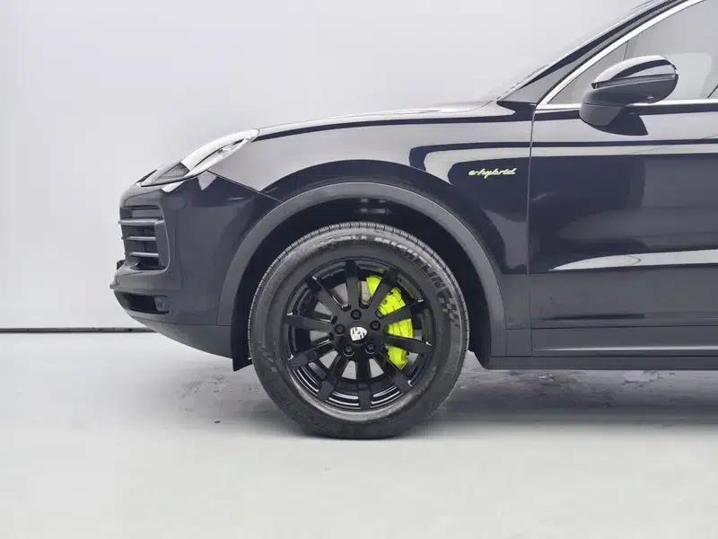 Cayenne E-Hybrid 2019 Cayenne E-Hybrid 2.0T — миниатюра 10