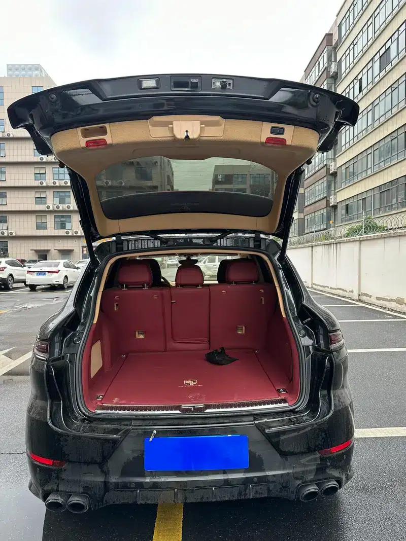 2014 Cayenne E-Hybrid 3.0T (Parallel Import) — миниатюра 7