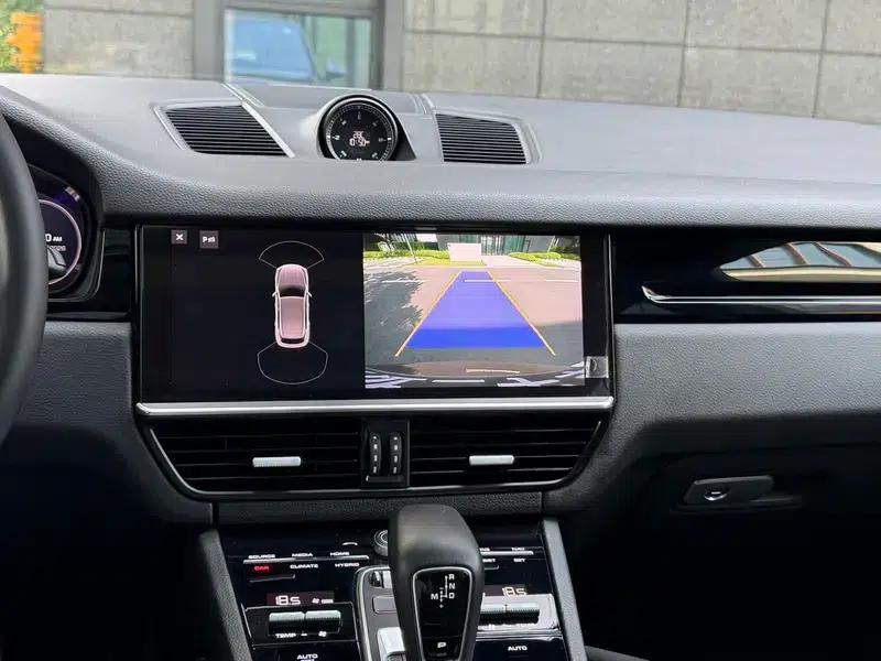 Cayenne E-Hybrid 2021 Cayenne E-Hybrid 2.0T — миниатюра 14