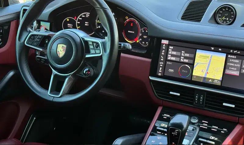Cayenne E-Hybrid 2020 Cayenne E-Hybrid 2.0T — миниатюра 12