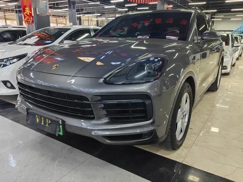 Cayenne E-Hybrid 2019 Cayenne E-Hybrid 2.0T — миниатюра 1
