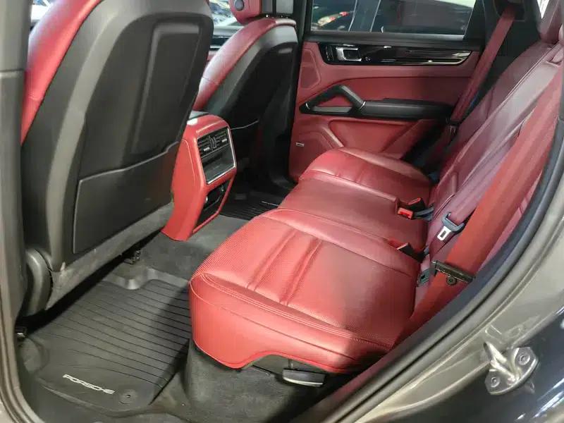 Cayenne E-Hybrid 2019 Cayenne E-Hybrid 2.0T — миниатюра 12