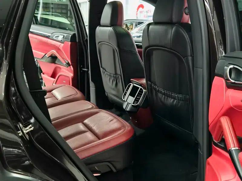 Cayenne E-Hybrid 2016 Cayenne S E-Hybrid 3.0T — миниатюра 17