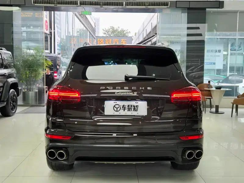 Cayenne E-Hybrid 2016 Cayenne S E-Hybrid 3.0T — миниатюра 5