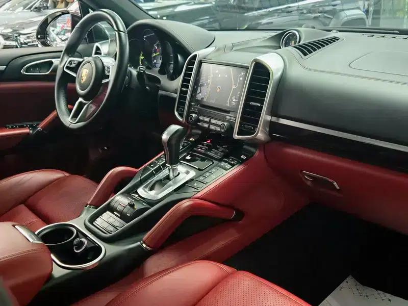 Cayenne E-Hybrid 2016 Cayenne S E-Hybrid 3.0T — миниатюра 8