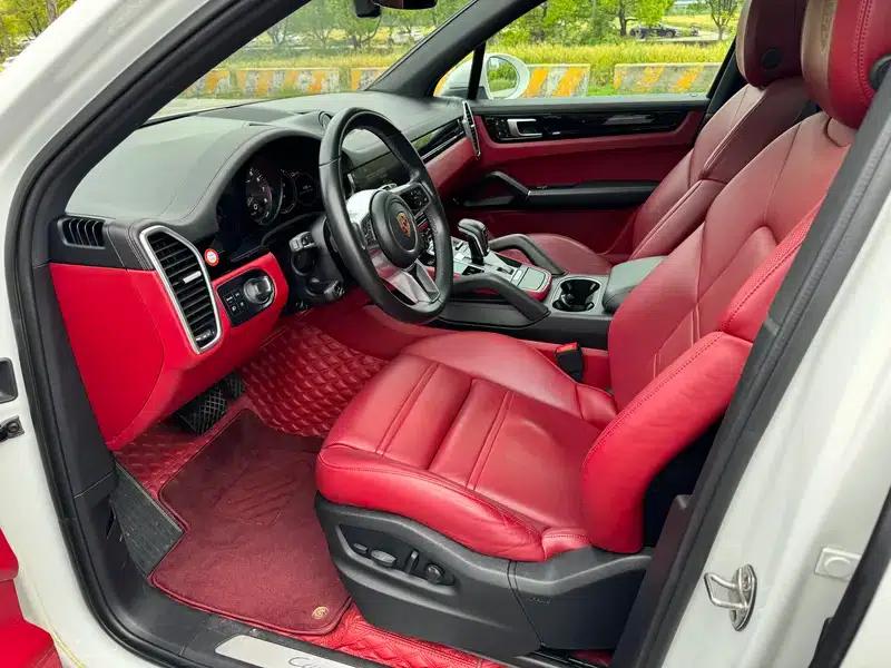 2022 Cayenne E-Hybrid 2.0T Platinum Edition — миниатюра 24