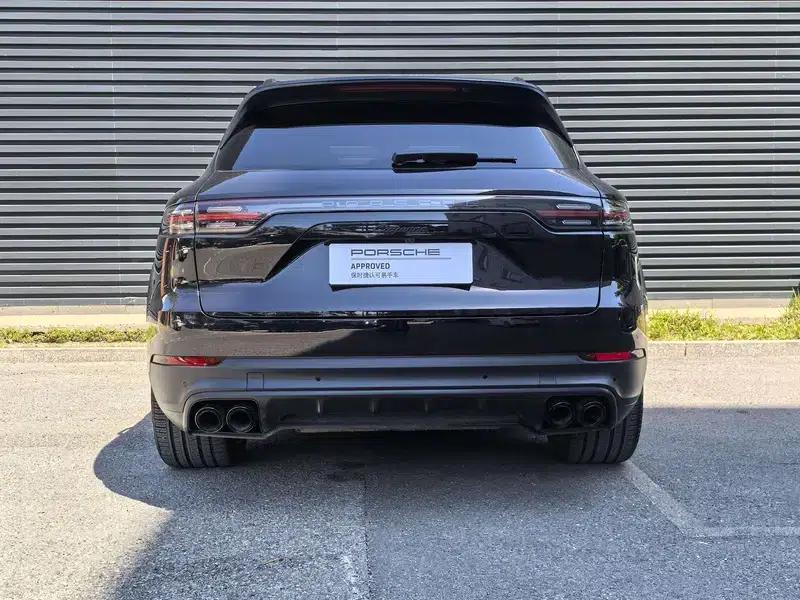 2022 Cayenne E-Hybrid 2.0T Platinum Edition — миниатюра 6
