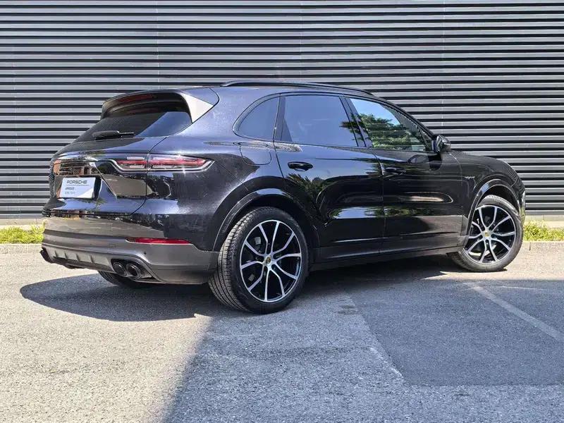 2022 Cayenne E-Hybrid 2.0T Platinum Edition — миниатюра 7