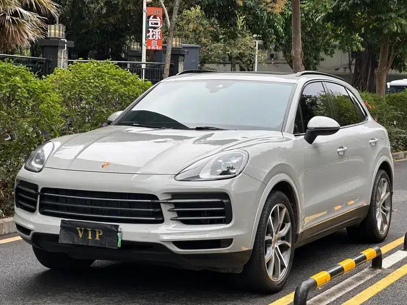 2022 Cayenne E-Hybrid 2.0T Platinum Edition — миниатюра 1
