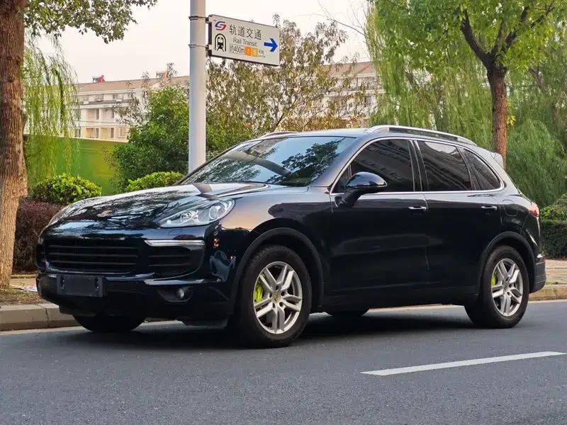 Cayenne E-Hybrid 2016 Cayenne S E-Hybrid 3.0T — миниатюра 1