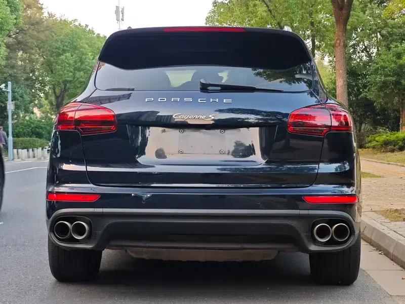 Cayenne E-Hybrid 2016 Cayenne S E-Hybrid 3.0T — миниатюра 5