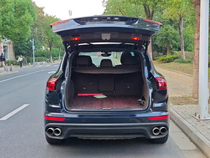 Cayenne E-Hybrid 2016 Cayenne S E-Hybrid 3.0T — миниатюра 7