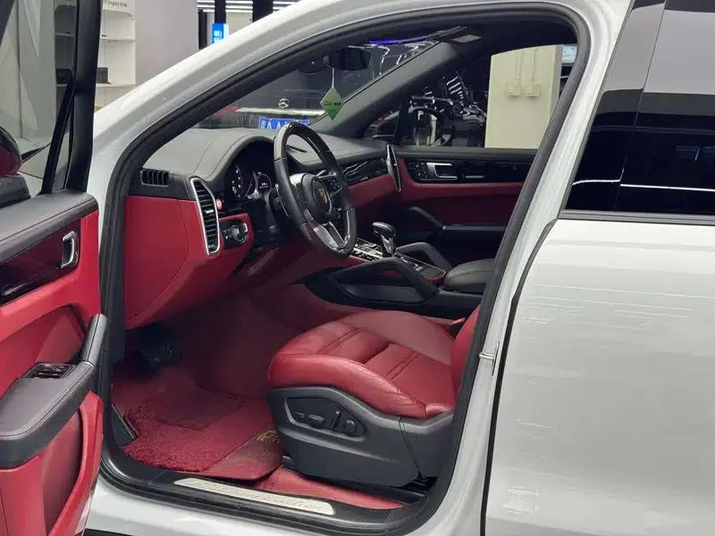 2023 Cayenne E-Hybrid 2.0T Platinum Edition — миниатюра 13