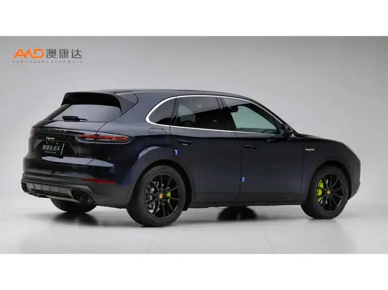 Cayenne E-Hybrid 2021 Cayenne E-Hybrid 2.0T — миниатюра 4