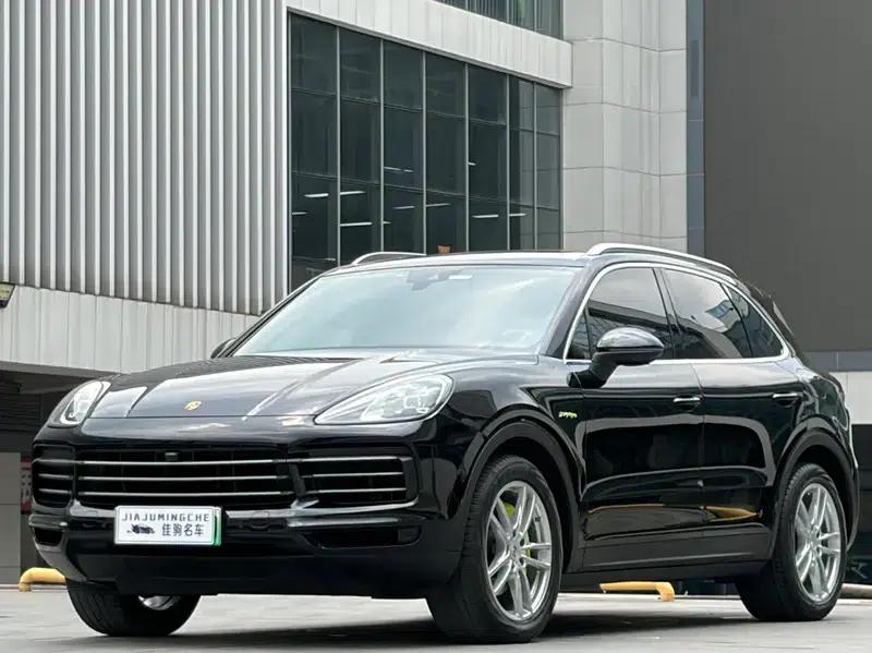 Cayenne E-Hybrid 2021 Cayenne E-Hybrid 2.0T — миниатюра 1