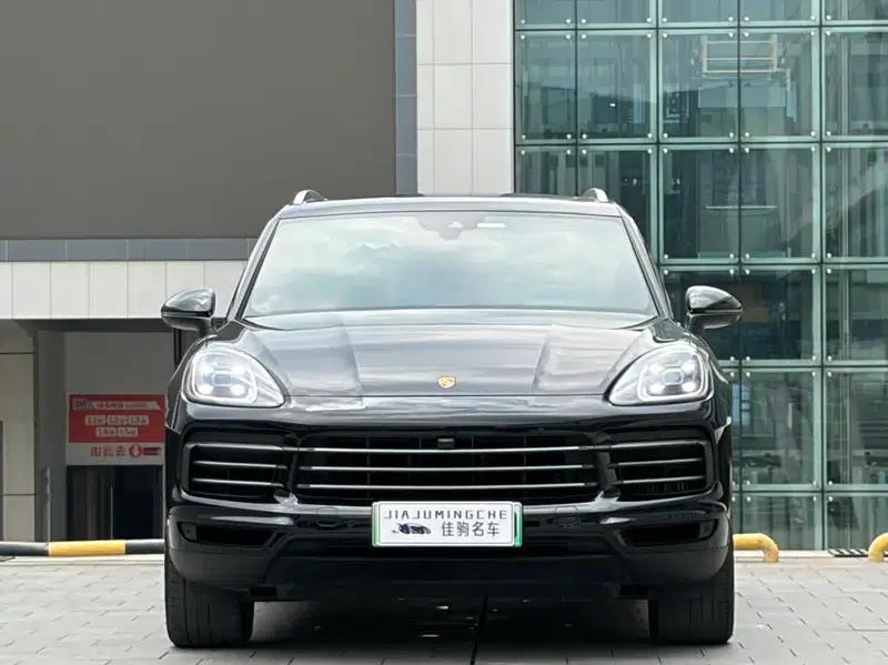 Cayenne E-Hybrid 2021 Cayenne E-Hybrid 2.0T — миниатюра 2