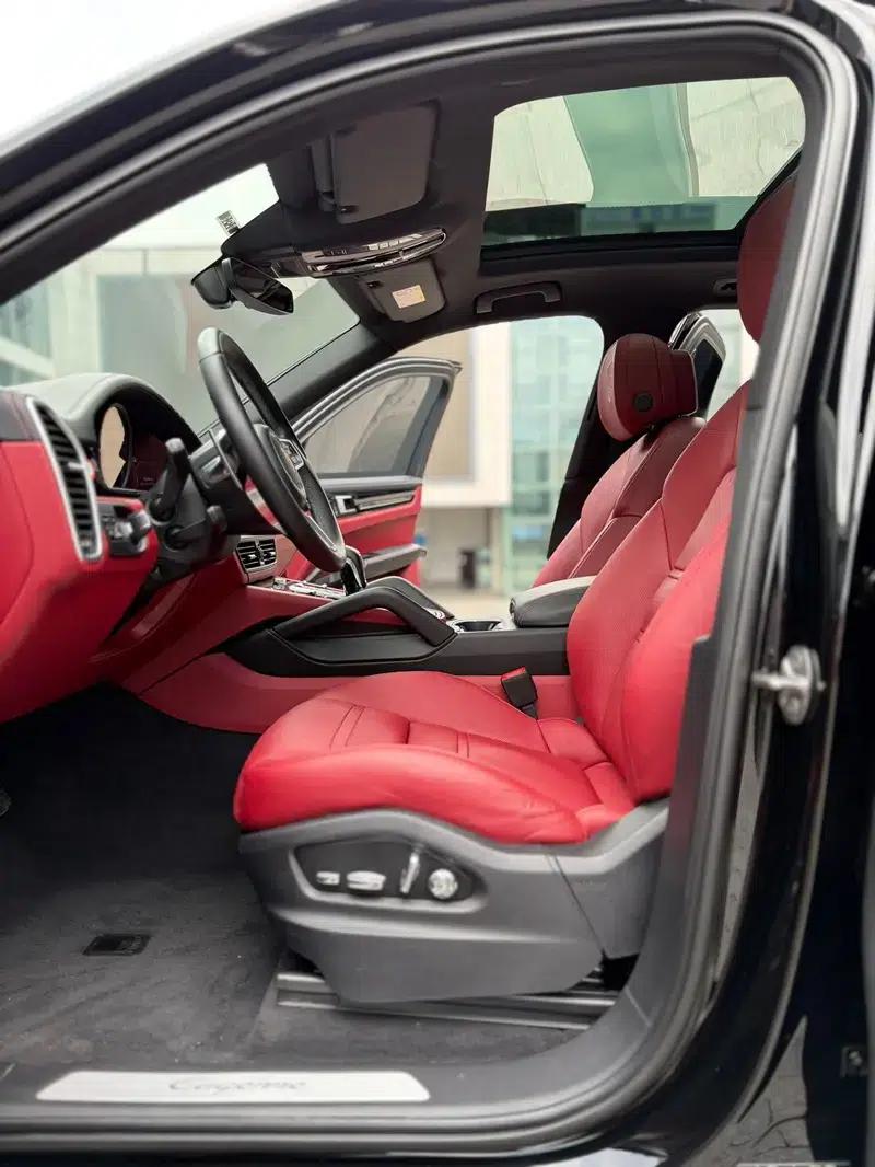 Cayenne E-Hybrid 2021 Cayenne E-Hybrid 2.0T — миниатюра 17