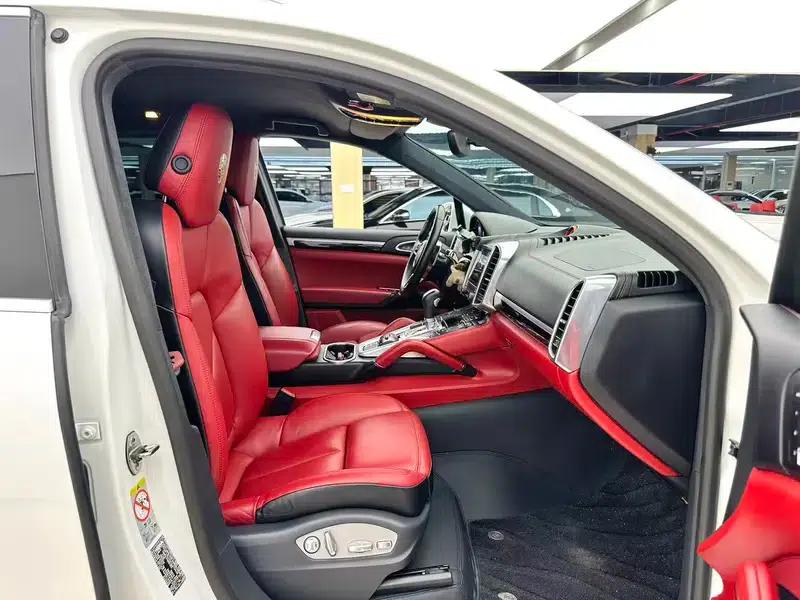 Cayenne E-Hybrid 2016 Cayenne S E-Hybrid 3.0T — миниатюра 12