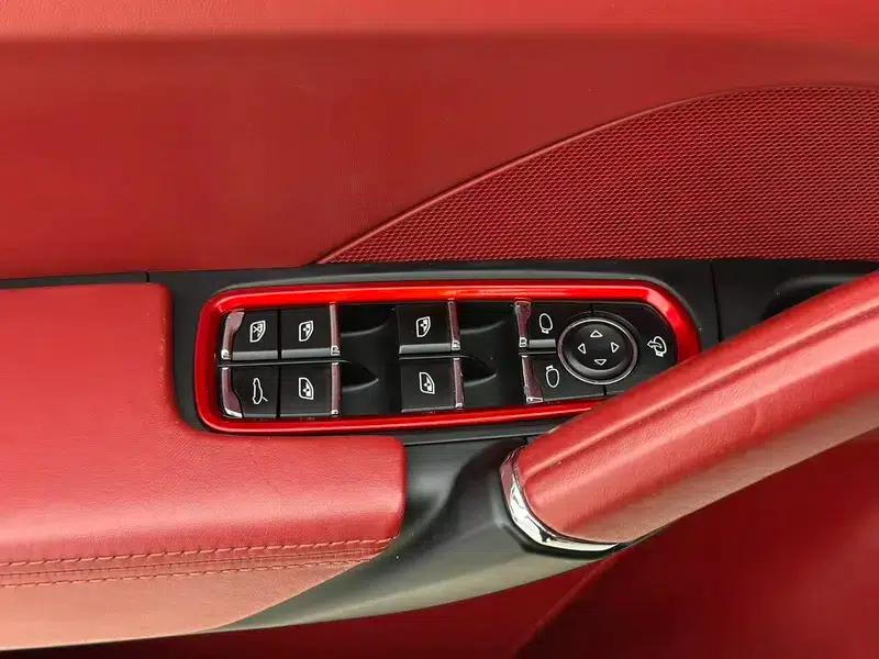 Cayenne E-Hybrid 2016 Cayenne S E-Hybrid 3.0T — миниатюра 14