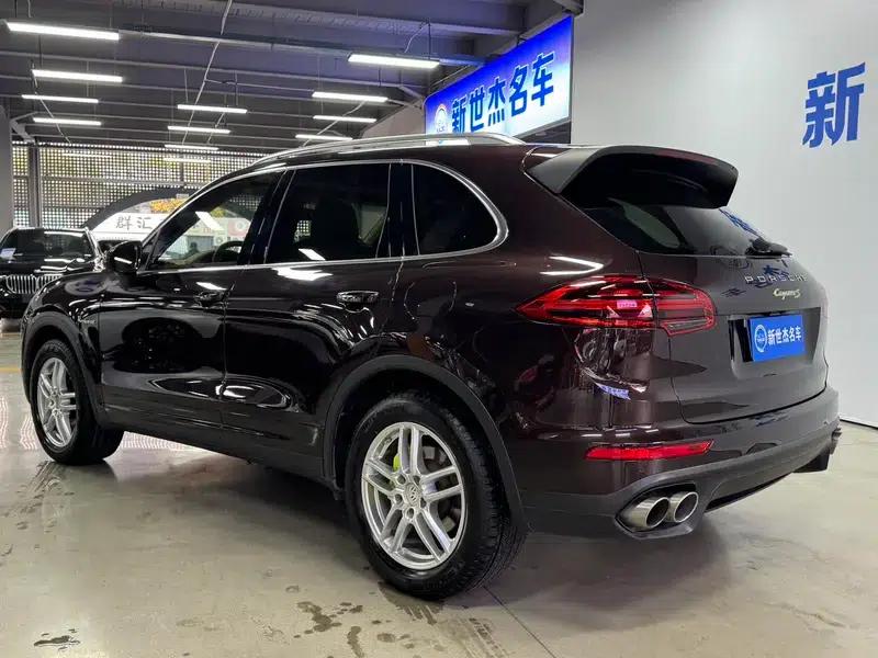Cayenne E-Hybrid 2016 Cayenne S E-Hybrid 3.0T — миниатюра 4