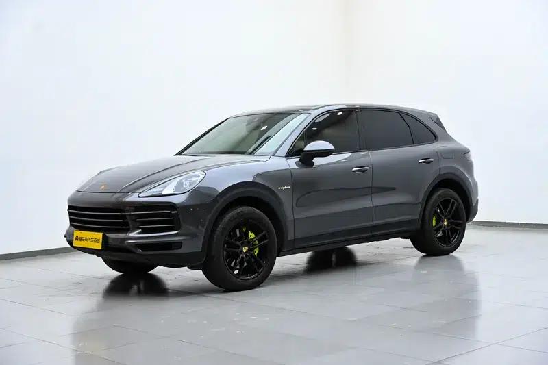 Cayenne E-Hybrid 2023 Cayenne E-Hybrid 2.0T — миниатюра 1