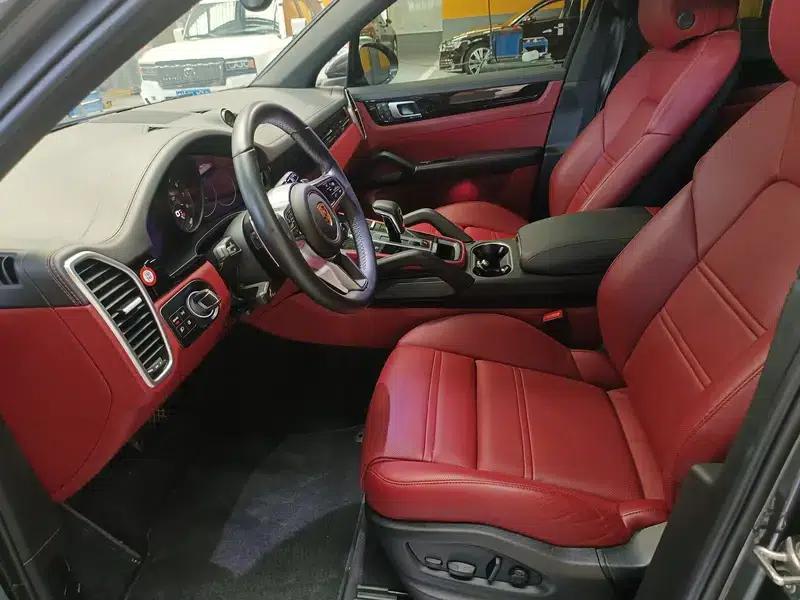 Cayenne E-Hybrid 2023 Cayenne E-Hybrid 2.0T — миниатюра 24