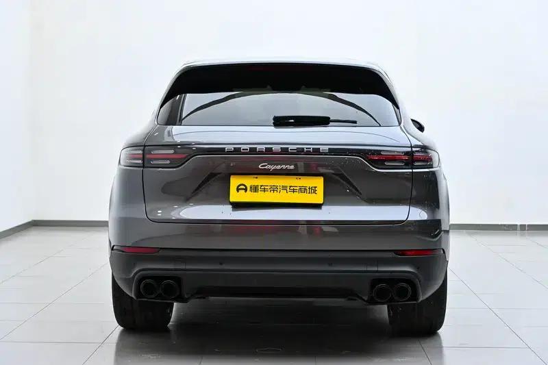 Cayenne E-Hybrid 2023 Cayenne E-Hybrid 2.0T — миниатюра 6