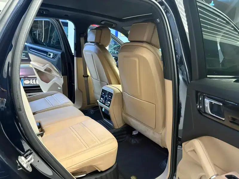 Cayenne E-Hybrid 2021 Cayenne E-Hybrid 2.0T — миниатюра 12