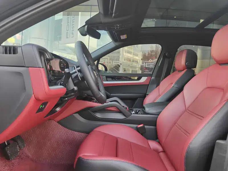 Cayenne E-Hybrid 2024 Cayenne E-Hybrid 2.0T — миниатюра 25