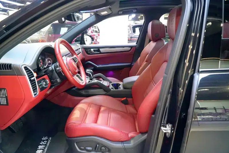 2023 Cayenne E-Hybrid 2.0T Platinum Edition — миниатюра 19