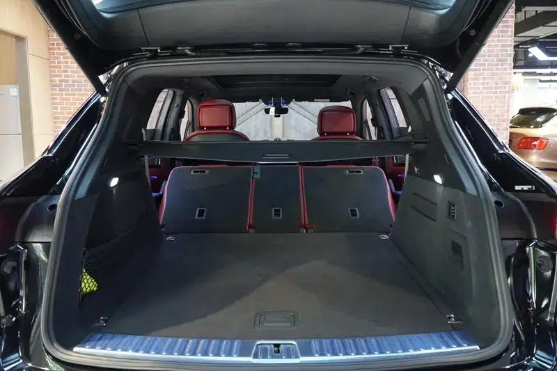 2023 Cayenne E-Hybrid 2.0T Platinum Edition — миниатюра 22