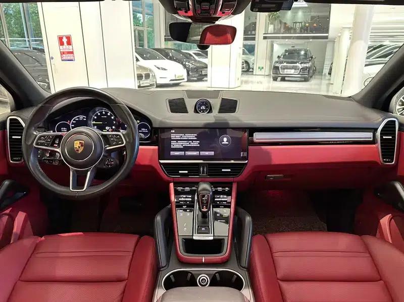 2023 Cayenne E-Hybrid 2.0T Platinum Edition — миниатюра 8